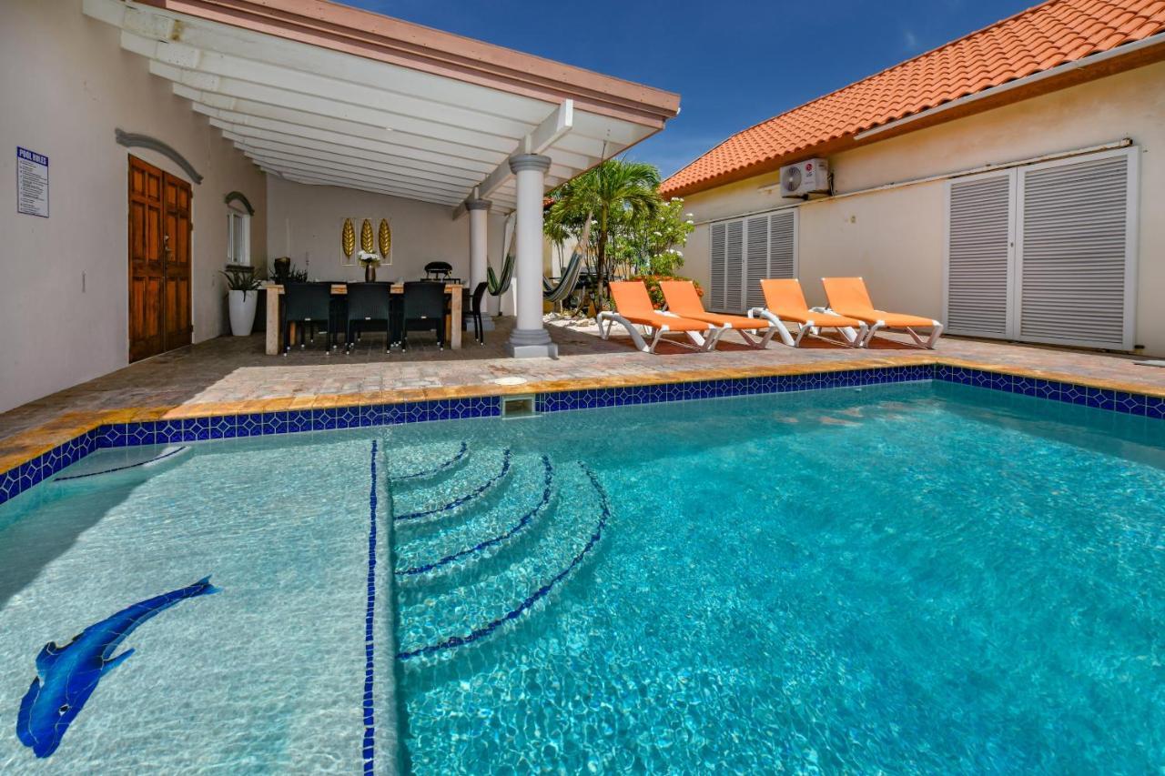 Villa Swiss Paradise With Private Pool 棕榈滩 外观 照片