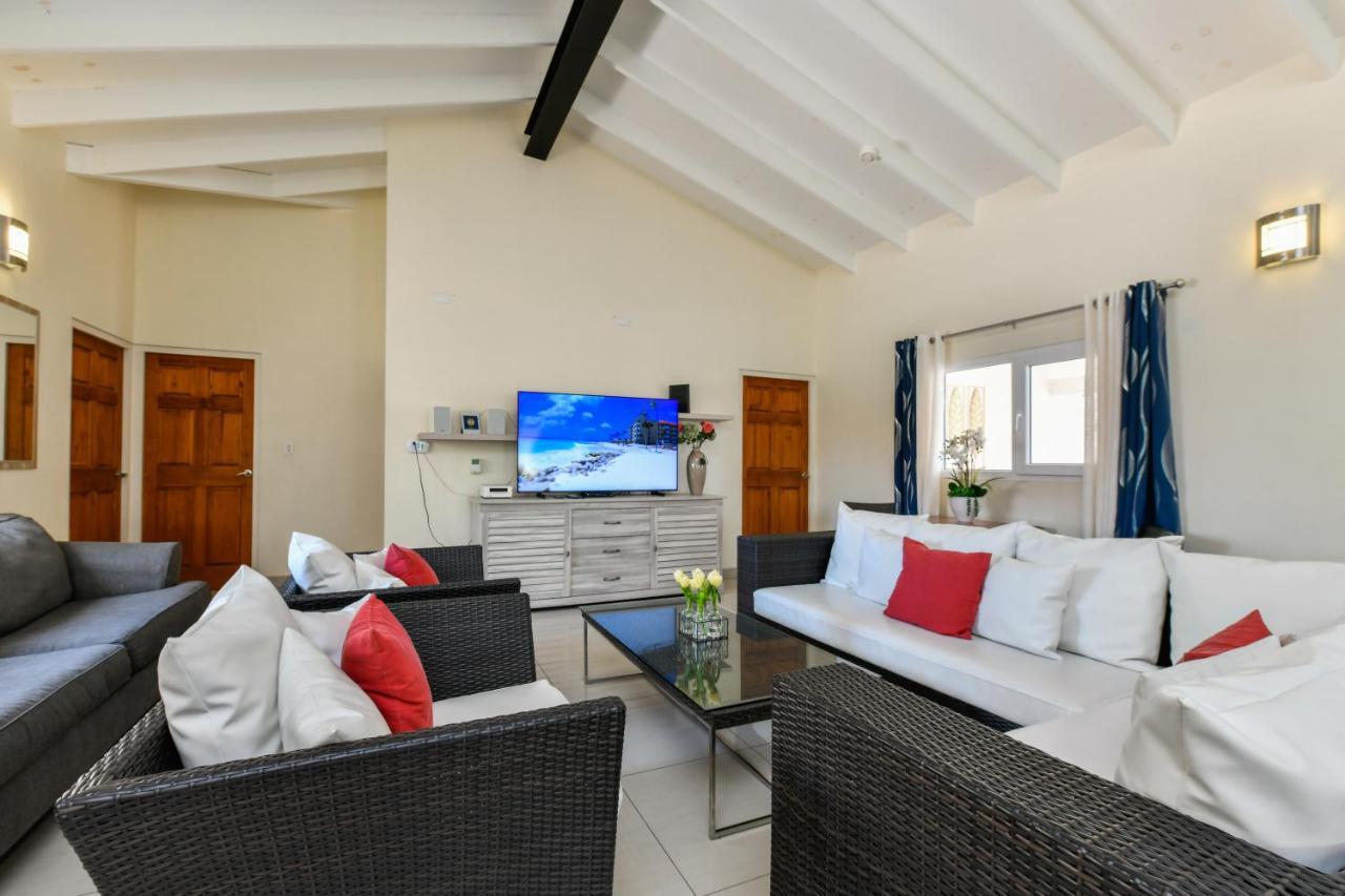 Villa Swiss Paradise With Private Pool 棕榈滩 外观 照片